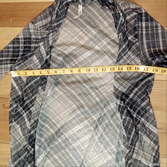 Comfy U.S.A. Cardigan - Picture 3 of 7